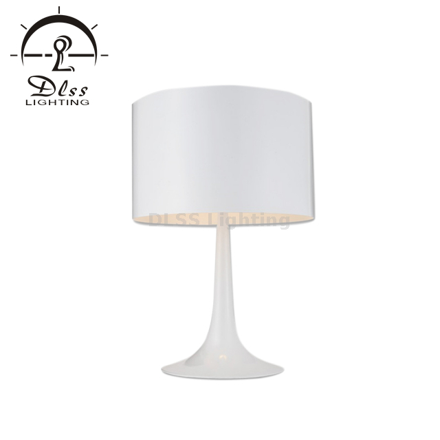 الإضاءة الداخلية الزخرفية تصاميم بسيطة أبيض / أسود مصباح طاولة الظل